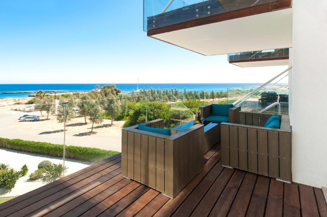 Apartment Marina - Beachfront Protaras Extérieur photo