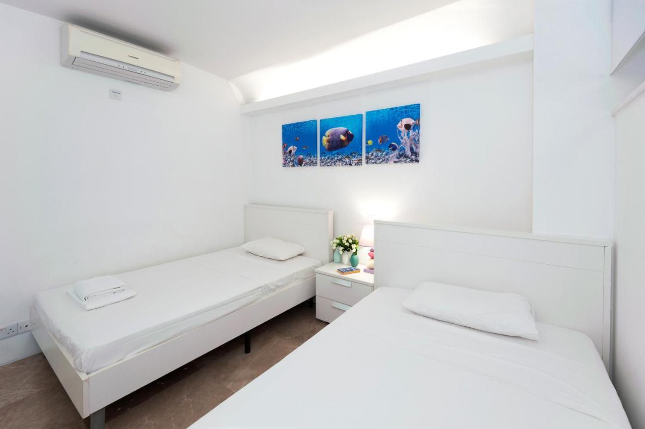 Apartment Marina - Beachfront Protaras Extérieur photo