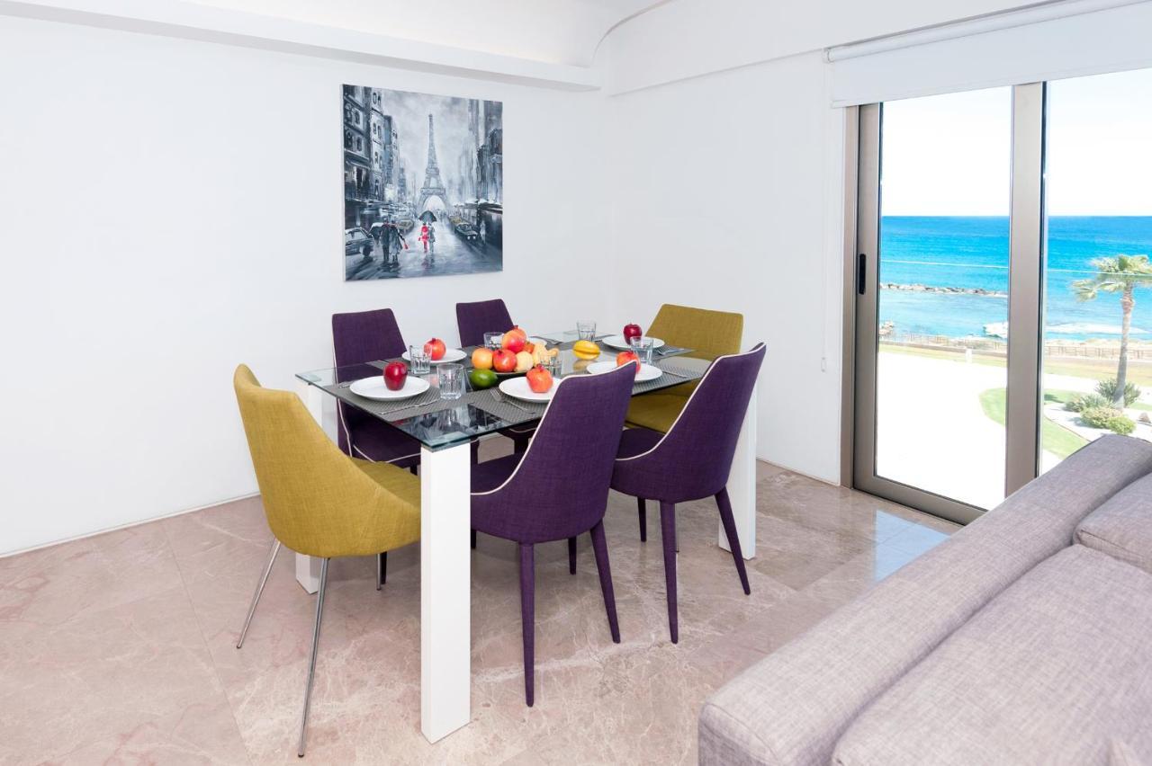 Apartment Marina - Beachfront Protaras Extérieur photo