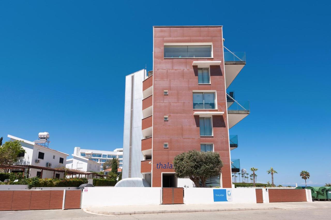 Apartment Marina - Beachfront Protaras Extérieur photo